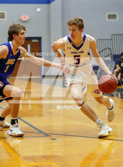 Thumbnail 2 in Midland Christian @ Brock photogallery.