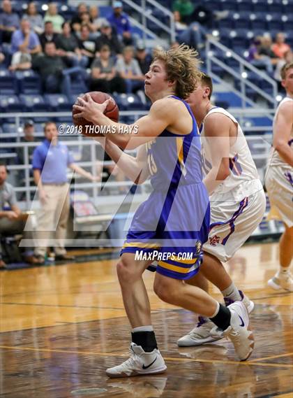 Thumbnail 2 in Midland Christian @ Brock photogallery.