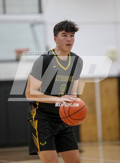 Thumbnail 1 in Lynbrook vs West Hempstead (Mike Cingiser Memorial Tournament) photogallery.