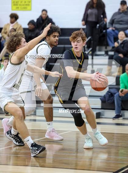 Thumbnail 1 in Lynbrook vs West Hempstead (Mike Cingiser Memorial Tournament) photogallery.