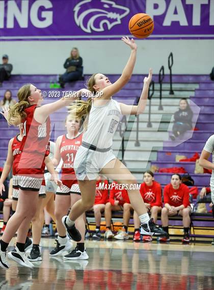Thumbnail 3 in Mountain Ridge @ Riverton photogallery.