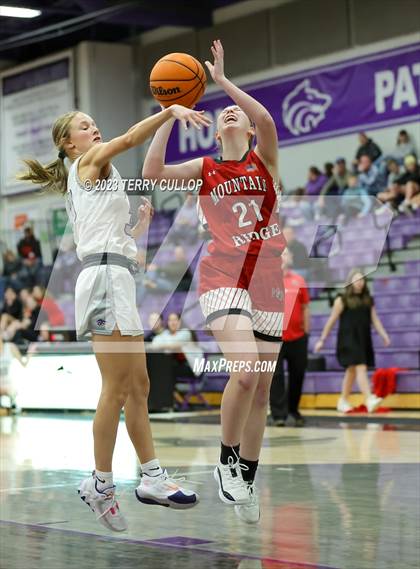 Thumbnail 2 in Mountain Ridge @ Riverton photogallery.
