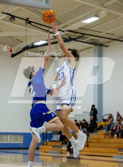 Thumbnail 2 in Nordhoff @ Cate photogallery.