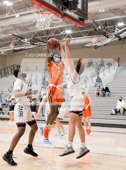 Thumbnail 3 in Corona del Sol @ Desert Ridge photogallery.
