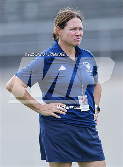 Thumbnail 1 in Bishop McGuinness vs. Union Pines (NCHSAA 1A/2A/3A Final) photogallery.