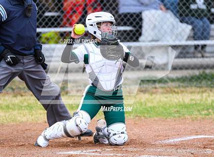 Thumbnail 2 in Lipan @ Santo photogallery.