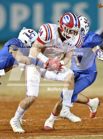 Thumbnail 1 in Evangel Christian vs John Curtis (LHSAA Division I Semifinal) photogallery.