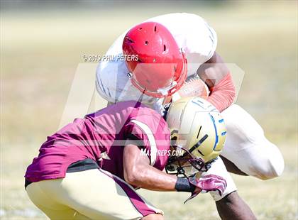 Thumbnail 1 in Friendly @ Douglass photogallery.