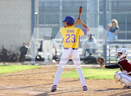 Thumbnail 2 in Lynwood vs. Paramount photogallery.