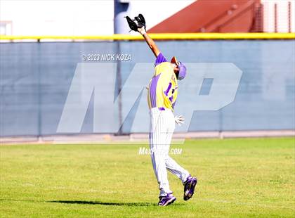 Thumbnail 3 in Lynwood vs. Paramount photogallery.