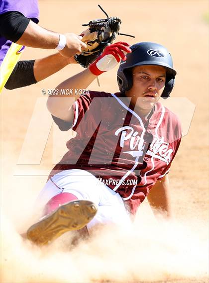 Thumbnail 3 in Lynwood vs. Paramount photogallery.