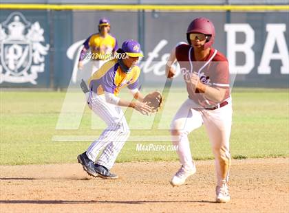 Thumbnail 3 in Lynwood vs. Paramount photogallery.