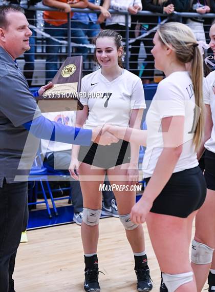 Thumbnail 2 in Lindsay vs. Crawford (UIL 2A Region 2 Final) photogallery.