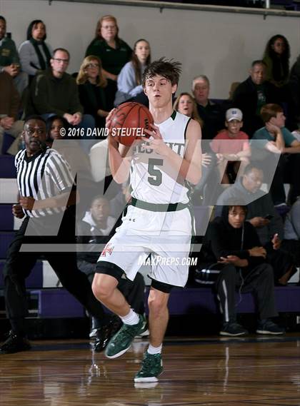 Thumbnail 3 in Centennial vs. Strake Jesuit (St. Hope Elite Classic) photogallery.