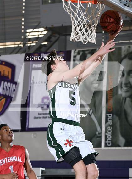 Thumbnail 1 in Centennial vs. Strake Jesuit (St. Hope Elite Classic) photogallery.