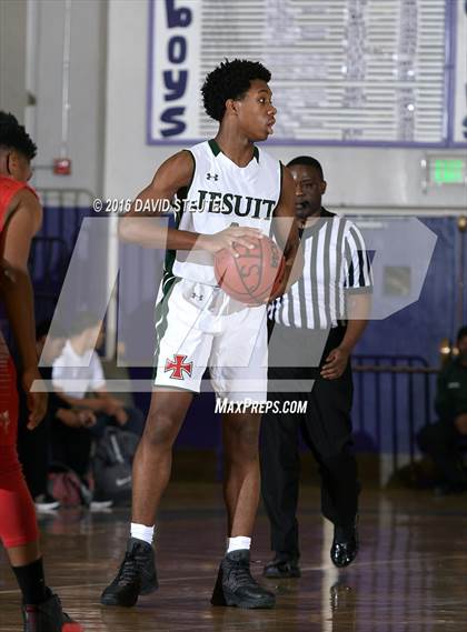 Thumbnail 2 in Centennial vs. Strake Jesuit (St. Hope Elite Classic) photogallery.