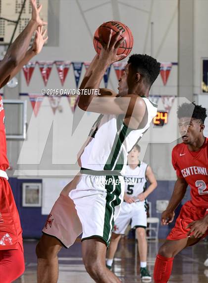 Thumbnail 3 in Centennial vs. Strake Jesuit (St. Hope Elite Classic) photogallery.