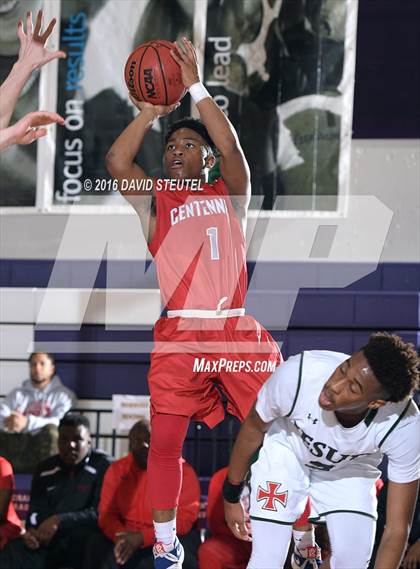 Thumbnail 2 in Centennial vs. Strake Jesuit (St. Hope Elite Classic) photogallery.