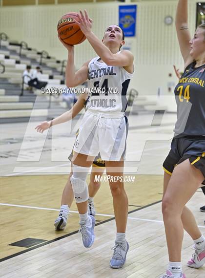 Thumbnail 3 in Monroe Central vs. Lafayette Central Catholic (IHSAA 2A Lapel Regional)  photogallery.