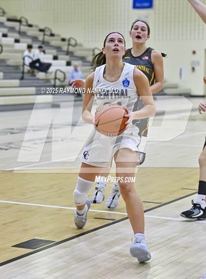 Thumbnail 1 in Monroe Central vs. Lafayette Central Catholic (IHSAA 2A Lapel Regional)  photogallery.