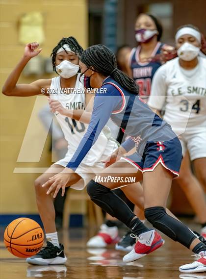 Thumbnail 1 in Terry Sanford @ E.E. Smith photogallery.
