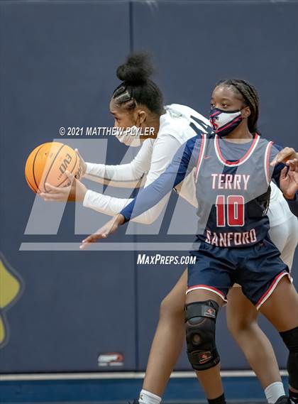 Thumbnail 2 in Terry Sanford @ E.E. Smith photogallery.