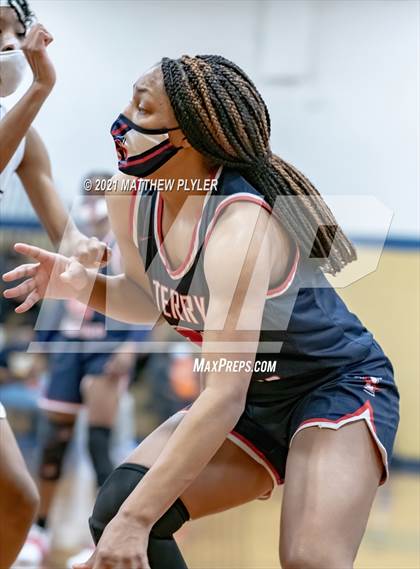 Thumbnail 2 in Terry Sanford @ E.E. Smith photogallery.