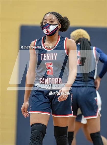 Thumbnail 2 in Terry Sanford @ E.E. Smith photogallery.