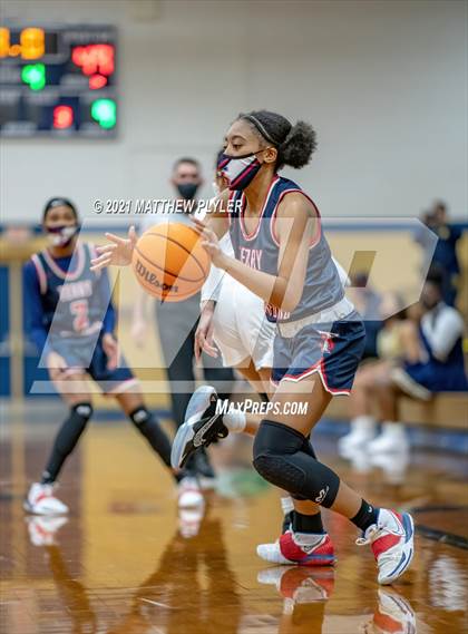 Thumbnail 3 in Terry Sanford @ E.E. Smith photogallery.