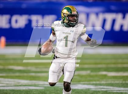 Thumbnail 1 in Collins Hill vs. Grayson (GHSA 7A Final) photogallery.