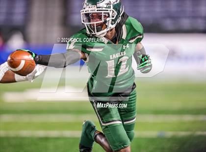 Thumbnail 3 in Collins Hill vs. Grayson (GHSA 7A Final) photogallery.