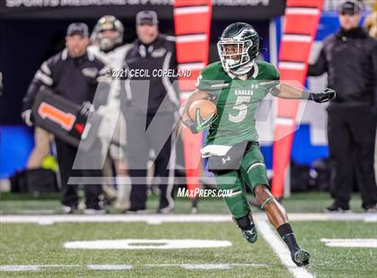 Thumbnail 2 in Collins Hill vs. Grayson (GHSA 7A Final) photogallery.
