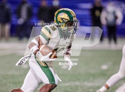 Thumbnail 3 in Collins Hill vs. Grayson (GHSA 7A Final) photogallery.