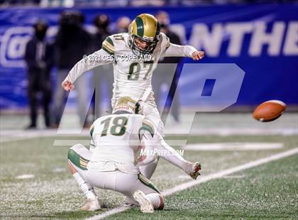 Thumbnail 3 in Collins Hill vs. Grayson (GHSA 7A Final) photogallery.