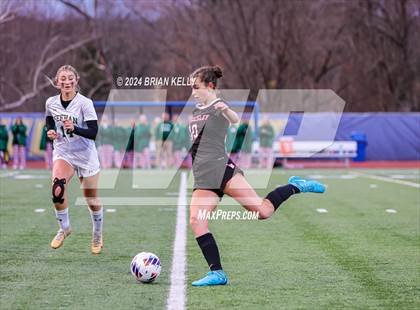 Thumbnail 2 in Wellesley vs Bishop Feehan (MIAA Division 1 Final) photogallery.