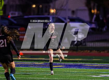 Thumbnail 2 in Wellesley vs Bishop Feehan (MIAA Division 1 Final) photogallery.