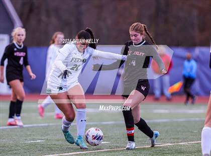 Thumbnail 2 in Wellesley vs Bishop Feehan (MIAA Division 1 Final) photogallery.