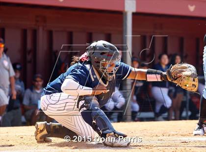 Thumbnail 2 in Carson vs. Chatsworth (CIF LA Section Division 1 Final) photogallery.