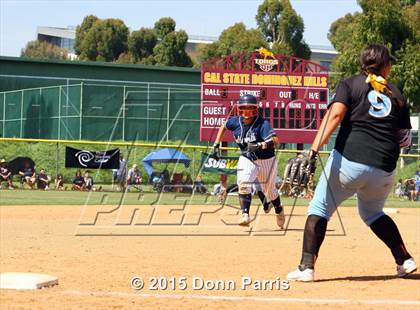 Thumbnail 1 in Carson vs. Chatsworth (CIF LA Section Division 1 Final) photogallery.