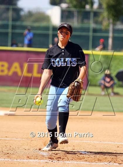 Thumbnail 2 in Carson vs. Chatsworth (CIF LA Section Division 1 Final) photogallery.