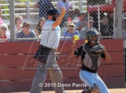 Thumbnail 3 in Carson vs. Chatsworth (CIF LA Section Division 1 Final) photogallery.