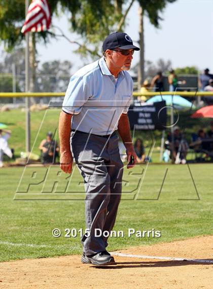 Thumbnail 2 in Carson vs. Chatsworth (CIF LA Section Division 1 Final) photogallery.