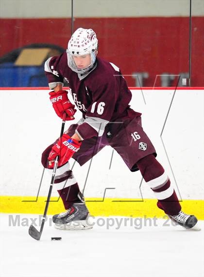 Thumbnail 2 in Suffern vs. Scarsdale (Section 1 Division 1 Final) photogallery.