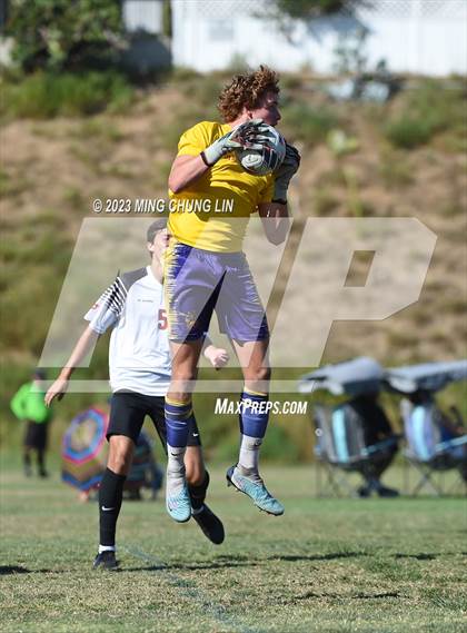 Thumbnail 2 in Mission Viejo vs. San Clemente (Summer League) photogallery.