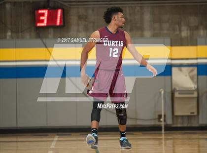 Thumbnail 3 in Oakland Tech vs. Curtis (Oakland Legends Classic) photogallery.