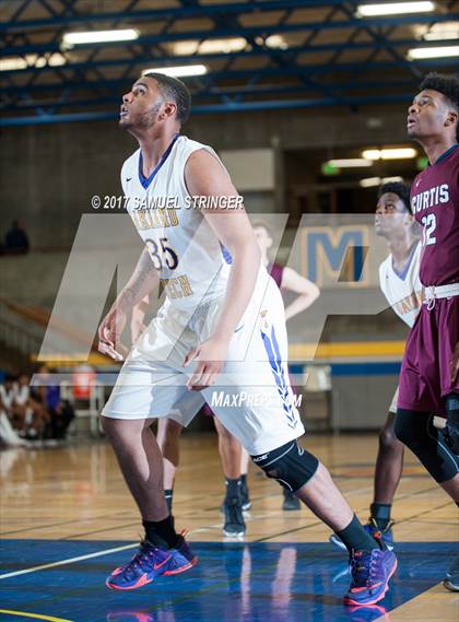 Thumbnail 1 in Oakland Tech vs. Curtis (Oakland Legends Classic) photogallery.