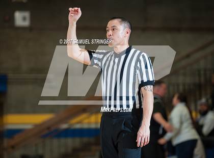 Thumbnail 3 in Oakland Tech vs. Curtis (Oakland Legends Classic) photogallery.