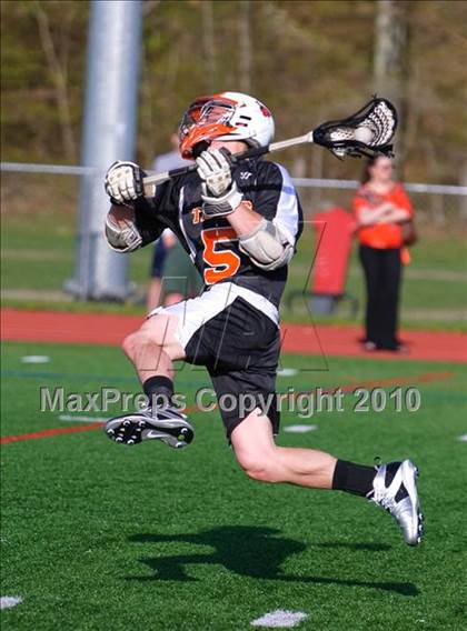 Thumbnail 3 in Croton-Harmon @ Arlington photogallery.