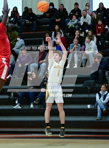 Thumbnail 3 in Central (West Helena) vs Mayflower (AAA 3A Regional first round) photogallery.