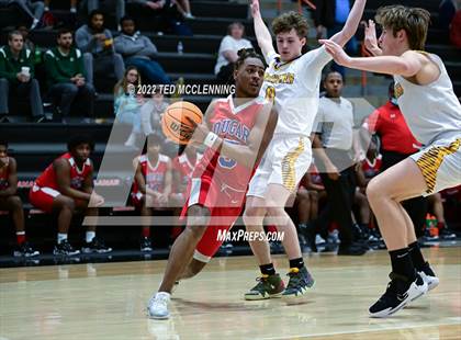 Thumbnail 1 in Central (West Helena) vs Mayflower (AAA 3A Regional first round) photogallery.